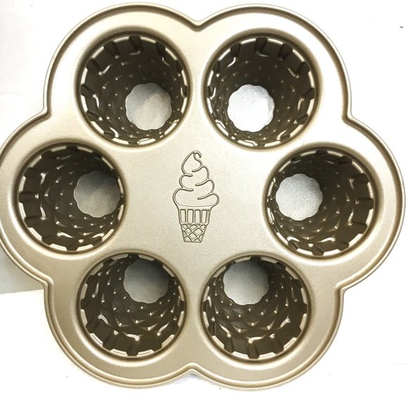 NORDIC WARE Retired Gold Color Ice Cream Cone 6 Cupcake Baking Pan - Picture 2 of 10